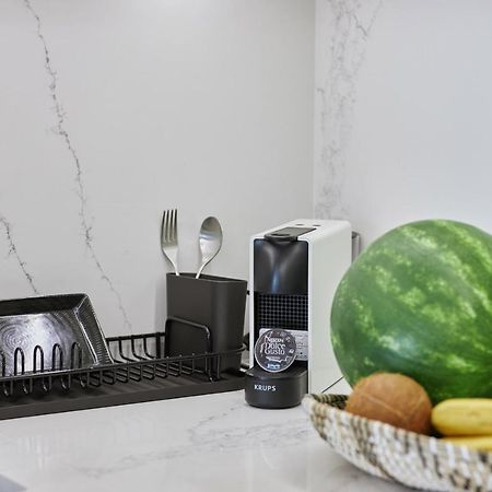 Horizon Seaside Living Lägenhet Nea Iraklitsa Exteriör bild